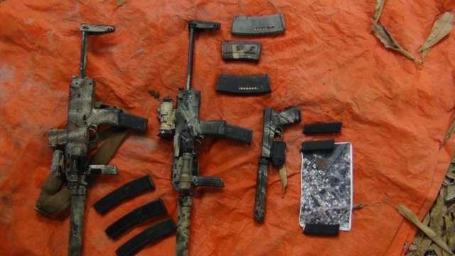 material comando francés