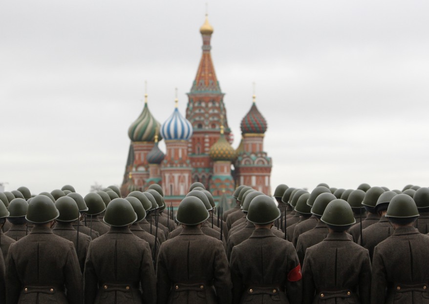 reuters_russia_red_square_03Nov11-878x623