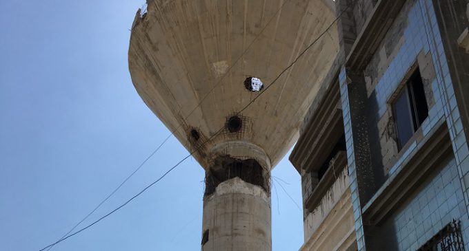 DepositoAguaBombardeado-680x365